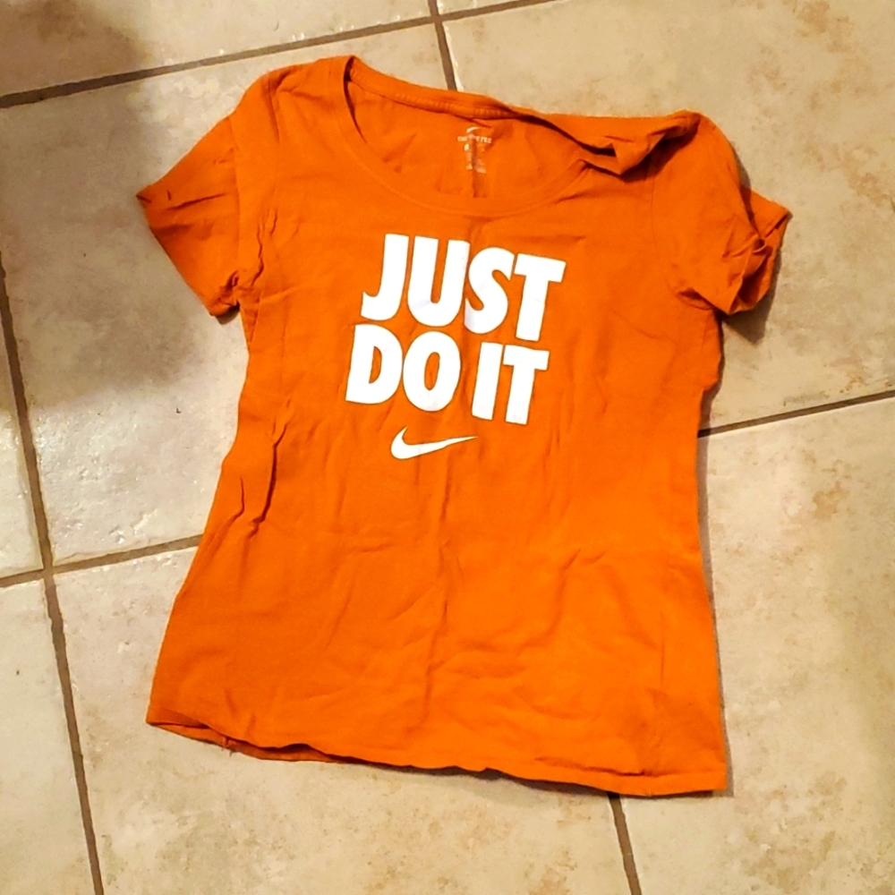 Nike Tee